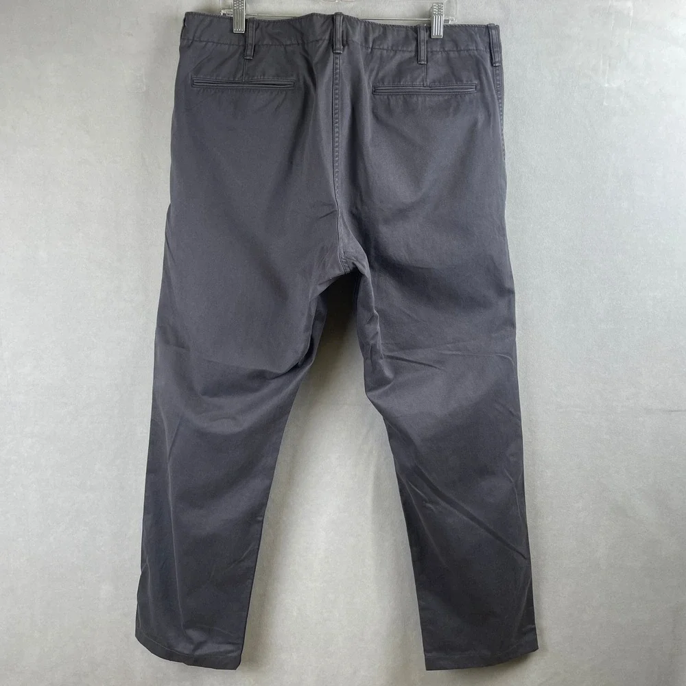 Uniqlo Slim Fit Chino Pants Mens 38x30 Dark Gray Cotton Twill Trousers Norm READ